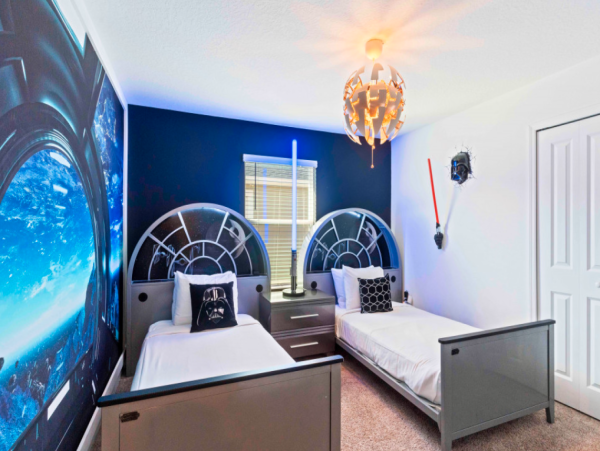 5-Bedroom Villa in Kissimmee Near Disney
